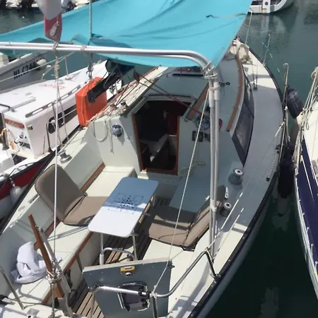 Botel Chlorelle *